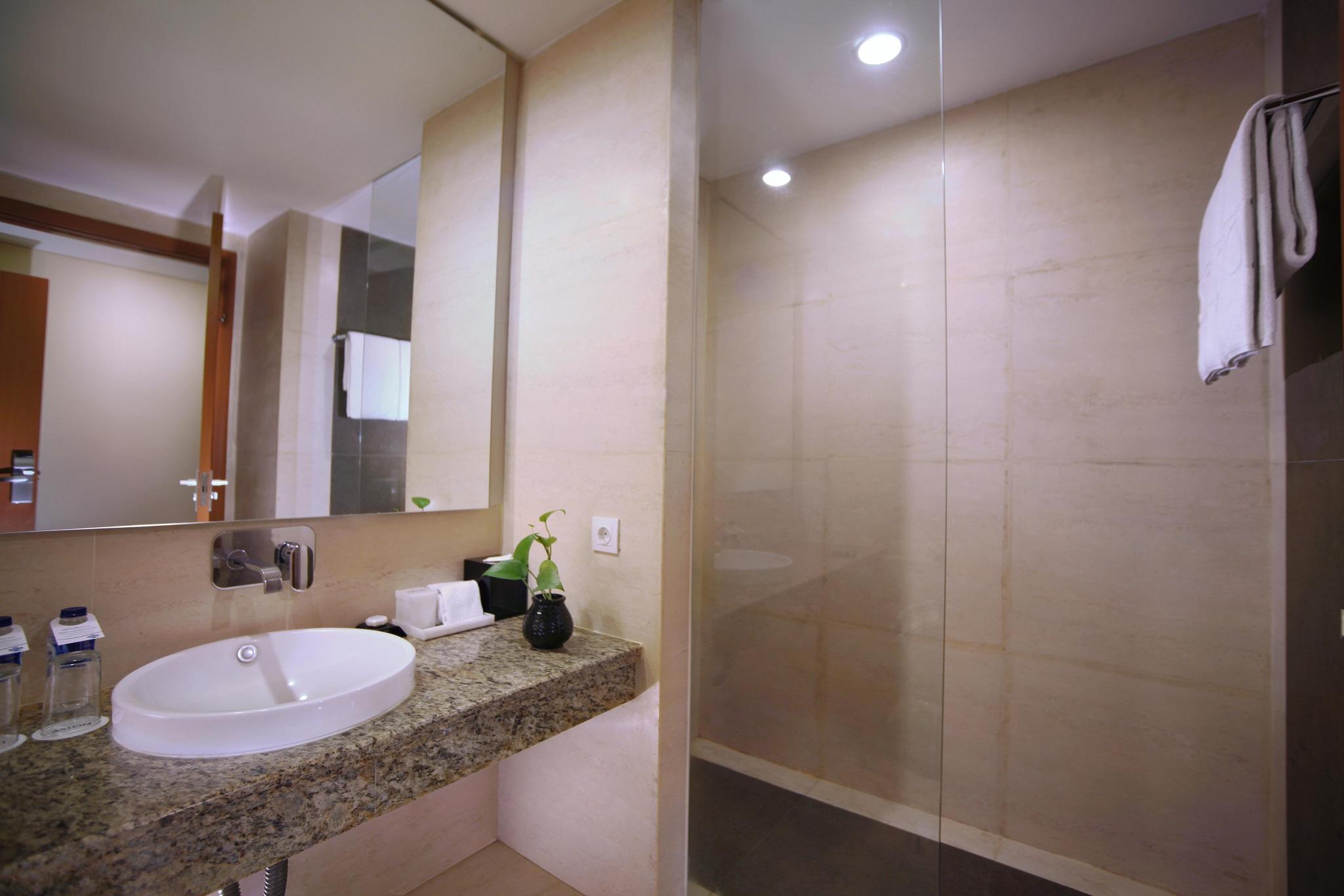 Aston Jember Hotel & Conference Center Kültér fotó