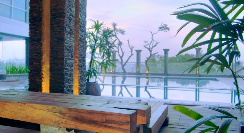 Aston Jember Hotel & Conference Center Kültér fotó